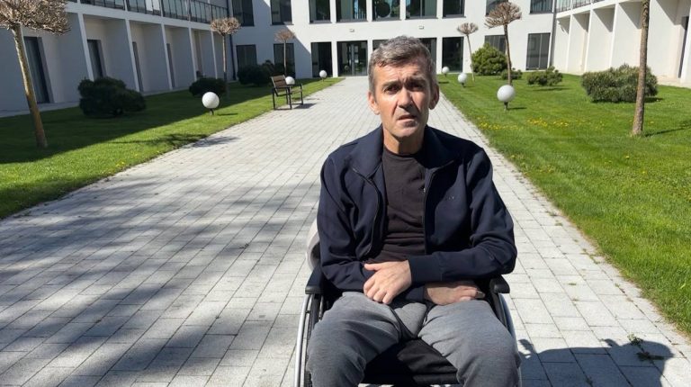 Całe Cygany ruszyły z pomocą. Trwa walka o powrót do zdrowia Krzysztofa Zycha